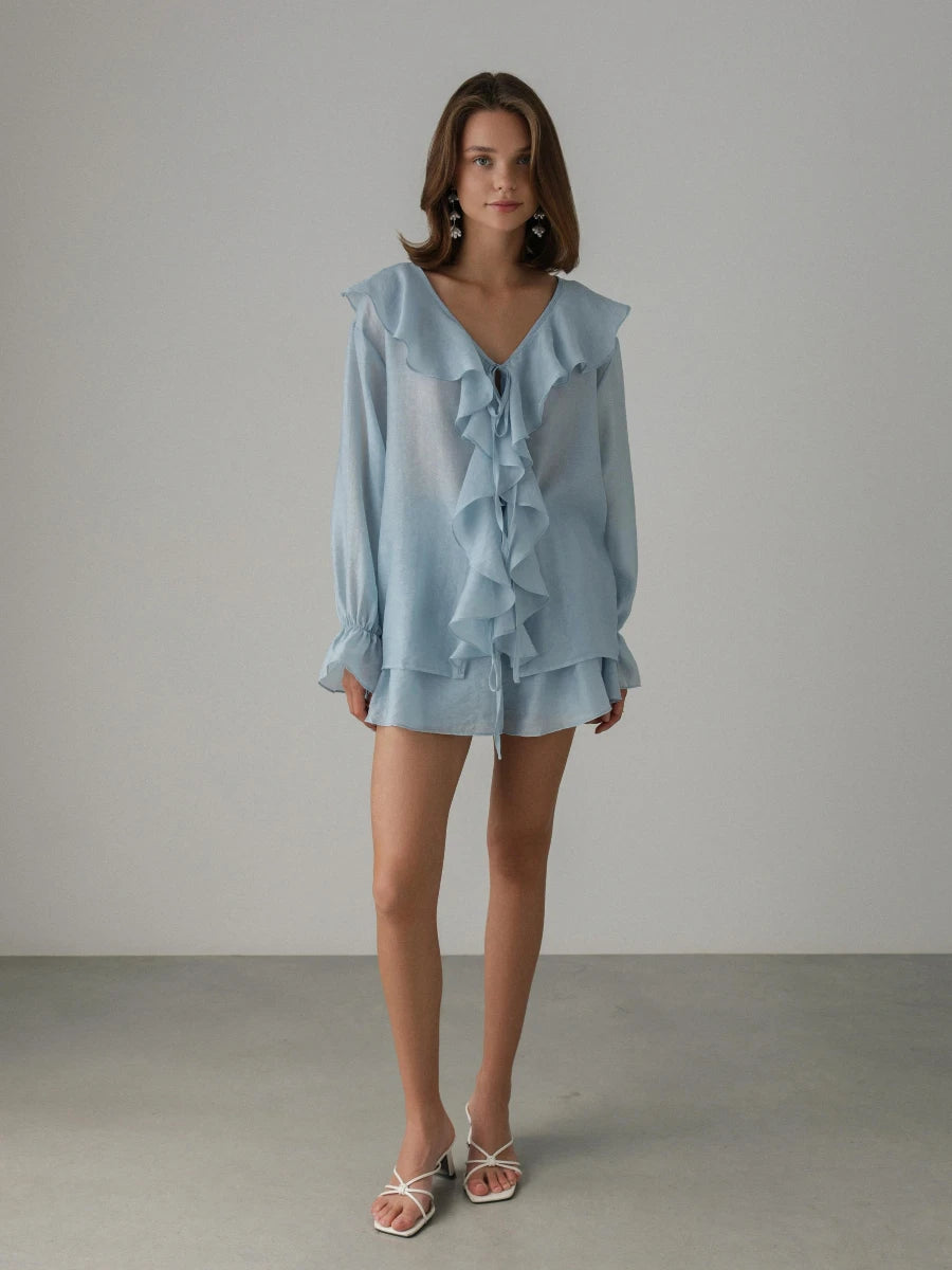 Serenne Bornladies Set - V-Neck Top and Loose Shorts, Casual Fashion, Elegant and Luxury