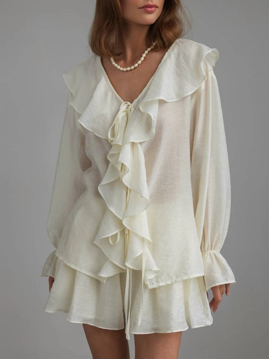 Serenne Bornladies Set - V-Neck Top and Loose Shorts, Casual Fashion, Elegant and Luxury